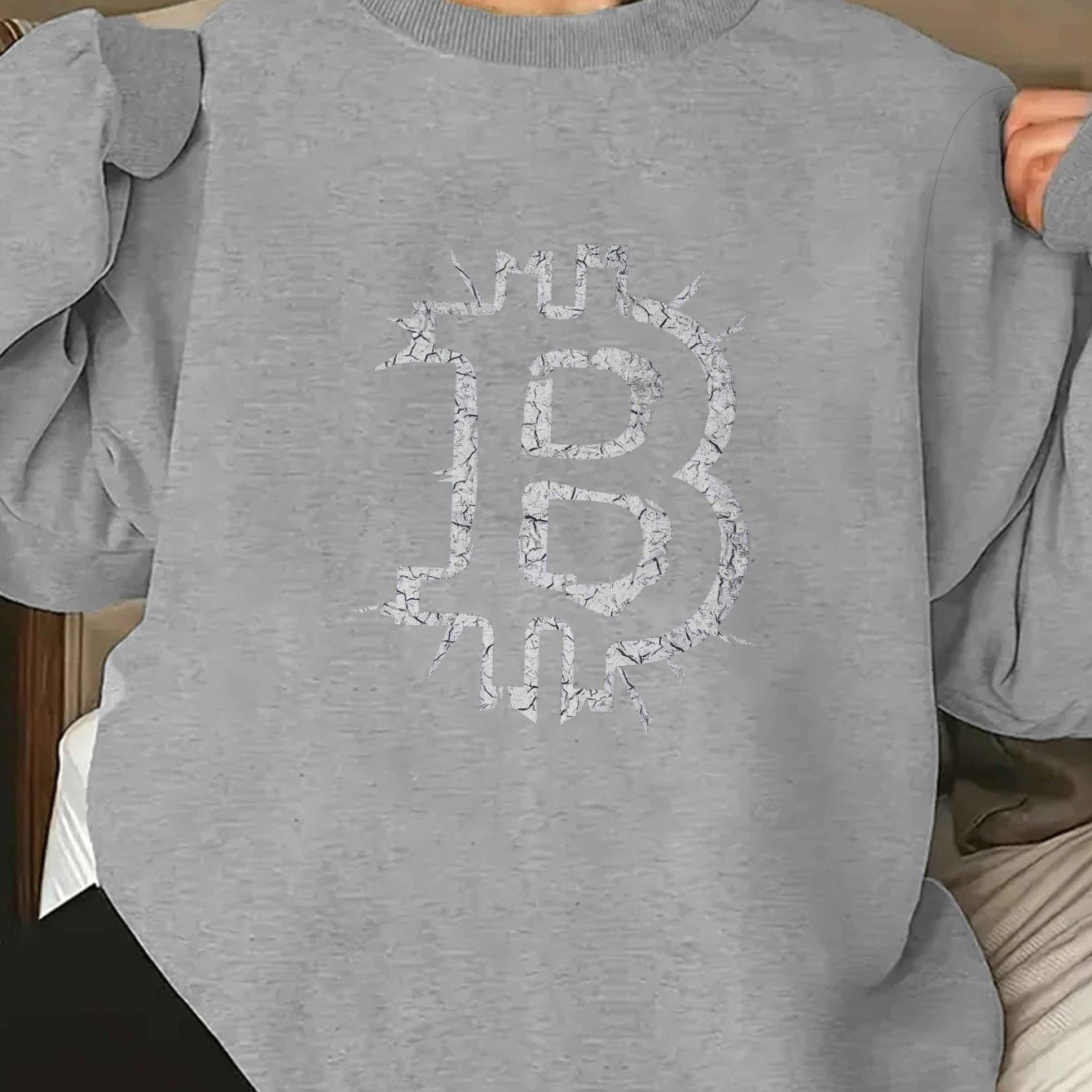 Women's Bitcoin Logo Sweatshirt - Green Crew Neck, 100% Polyester, Casual Fit, Machine Washable - Perfect for Fall/Winter, Crypto Enthusiast Gear|Crew Neck Sweatshirt|Smooth Texture