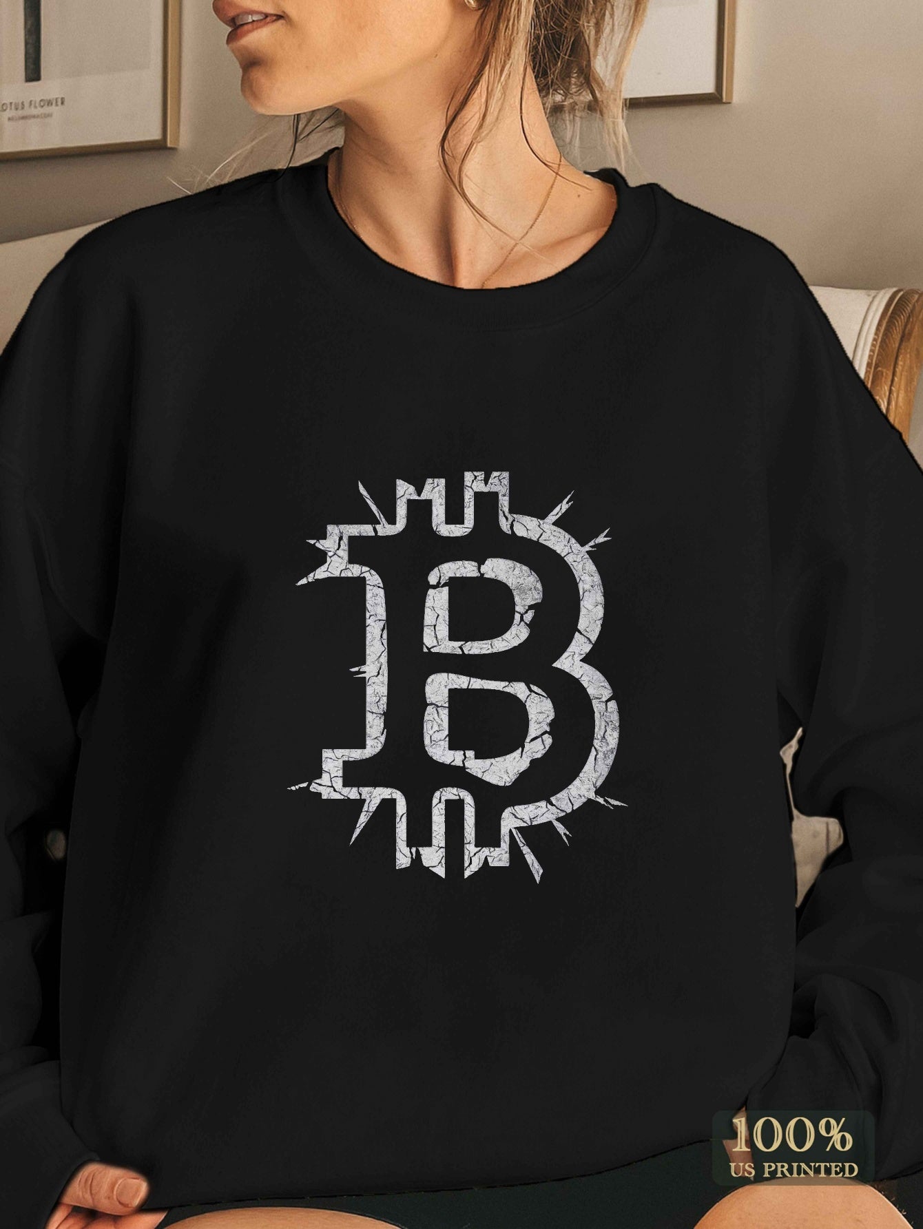 Women's Bitcoin Logo Sweatshirt - Green Crew Neck, 100% Polyester, Casual Fit, Machine Washable - Perfect for Fall/Winter, Crypto Enthusiast Gear|Crew Neck Sweatshirt|Smooth Texture