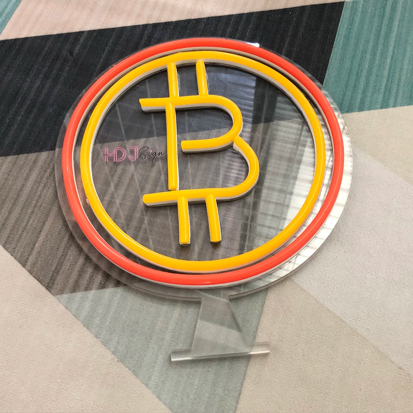 Panneau néon personnalisé Bitcoin LED Panneaux Décoration murale amusante pour chambre à coucher, maison, bar, café, magasin, salle de jeux, jardin, cadeau lumineux au néon