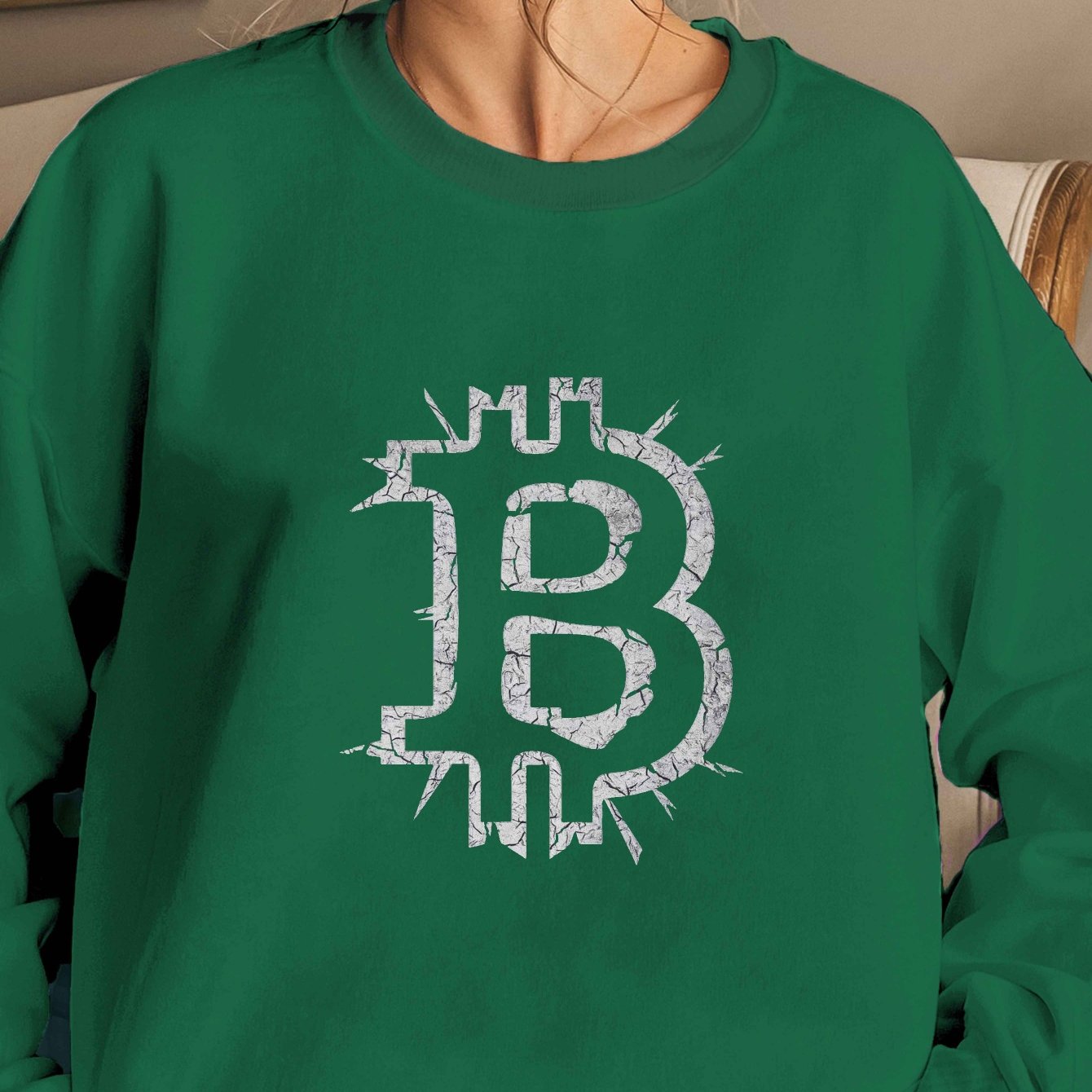 Women's Bitcoin Logo Sweatshirt - Green Crew Neck, 100% Polyester, Casual Fit, Machine Washable - Perfect for Fall/Winter, Crypto Enthusiast Gear|Crew Neck Sweatshirt|Smooth Texture